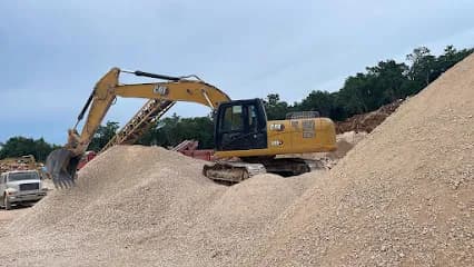 Maquinaria y agregados bravo