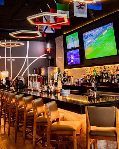 Boston’s Pizza Tulum