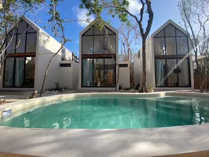 Cabañas Slamalil K’inal Tulum