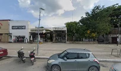 Dra. Brenda Lagunas, Médico general