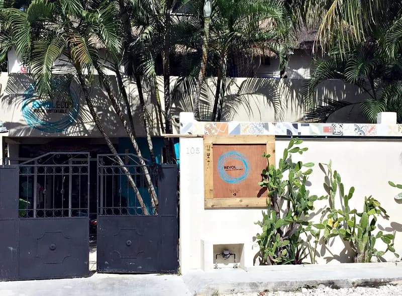 Hostal Revoleco