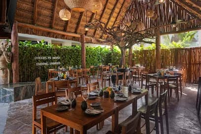 TZ'ONOT Restaurant