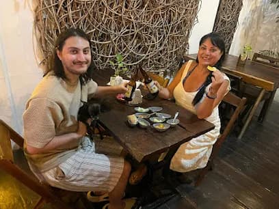 Hippie Tulum - Tacos, Drinks & Chill