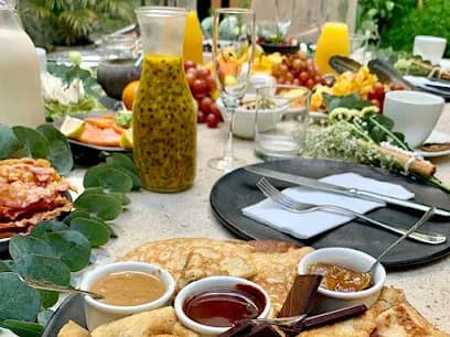 UXATA Private Chef Services Tulum, Puerto Aventuras, Akumal, Bahía Soliman, Chemuyil, Tankah, La Veleta & Aldea Zamá.