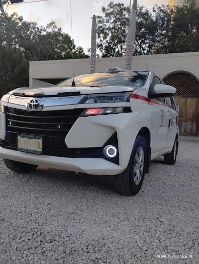 Taxi service in Tulum