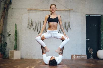 Acrotravels - Acroyoga in Tulum!